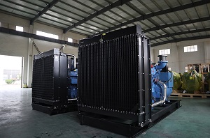 并机型柴油发电机组3 并机型柴油发电机组3